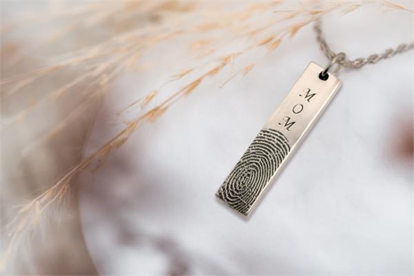 Personalized Bar Pendant Vertical- Chamber Cremation Jewelry-Jewelry-New Memorials-Afterlife Essentials