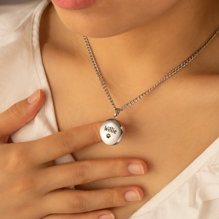 Round Photo Locket Necklace-Jewelry-Anavia-Afterlife Essentials
