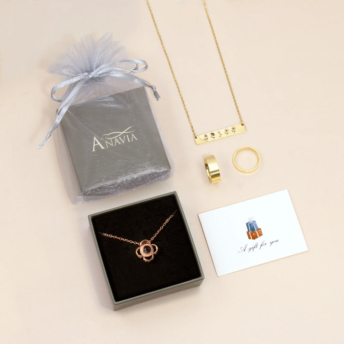 Clover Photo Projection Necklace-Jewelry-Anavia-Afterlife Essentials