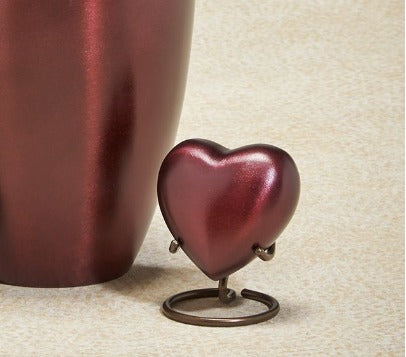 Fall Meadows Series Berry Wine Heart Brass 3 cu in Cremation Urn-Cremation Urns-Infinity Urns-Afterlife Essentials
