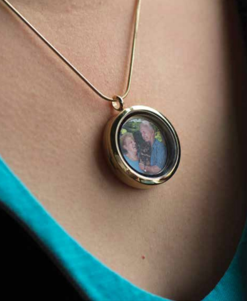 Round Pendant Companion Photo Necklace Cremation Jewelry-Jewelry-Terrybear-Afterlife Essentials